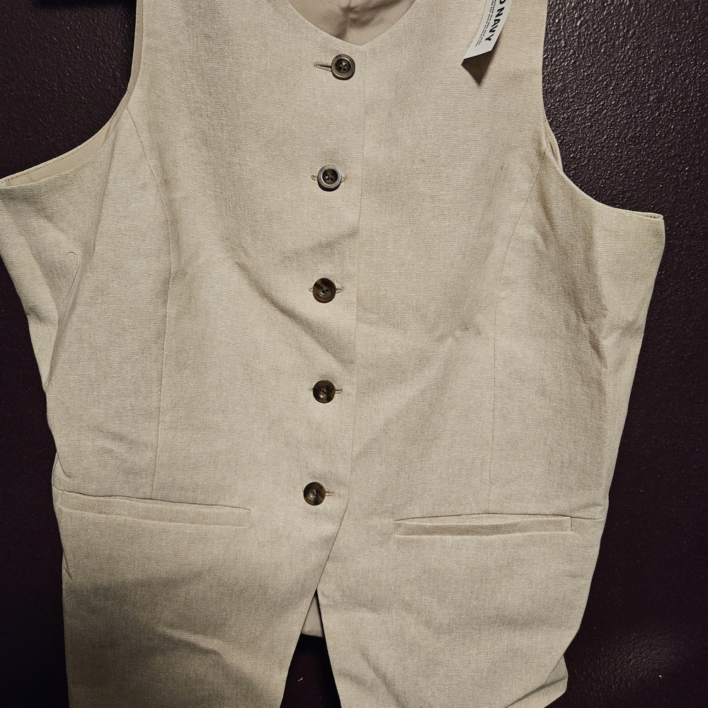 Stylish Cream Vest